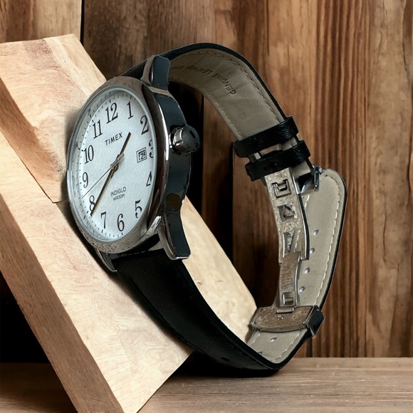 Timex Easy Reader Mens Black Leather Strap Watch Tw2v68800jt - Picture 2 of 4